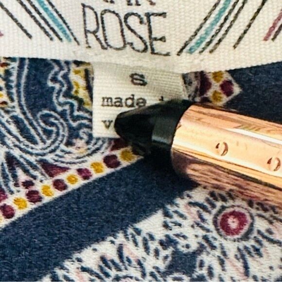 Pink Rose Blue Print Blouse Sz S - Picture 2 of 7